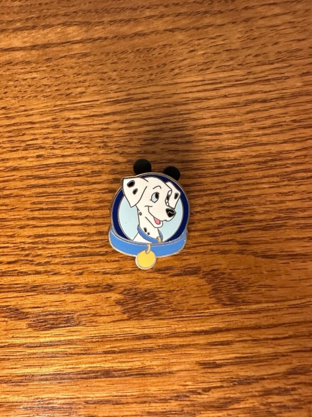 Disney Magical Mystery Pins- 2013 101 Dalmatians Perdita Collar Collectible Pin